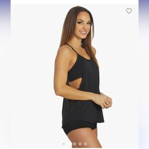 TYR Women’s solid Shea 2 in 1 Tankini Top- black NWT